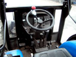 Wnętrze kabiny ciągnika BCS VIVID DT bez homologacji