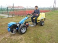 Opryskiwacz do ciągników jednoosiowych. Wersja na szerokich kołach.